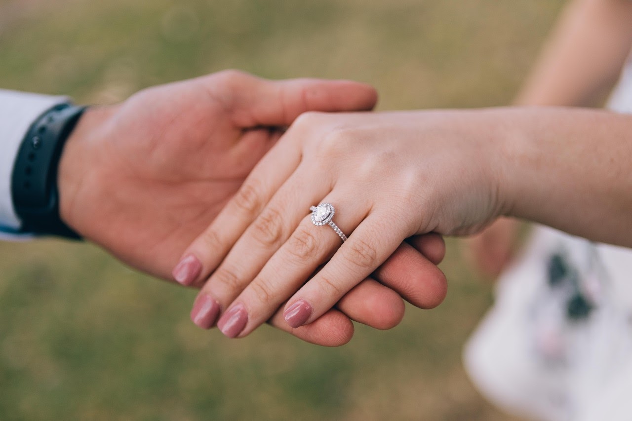ADDITIONAL HALO RING COLLECTIONS ADDITIONAL HALO RING COLLECTIONS
